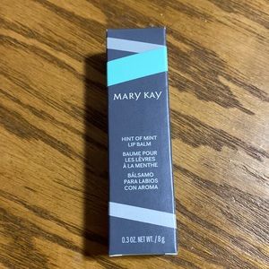 Mary Kay hint of mint lip balm